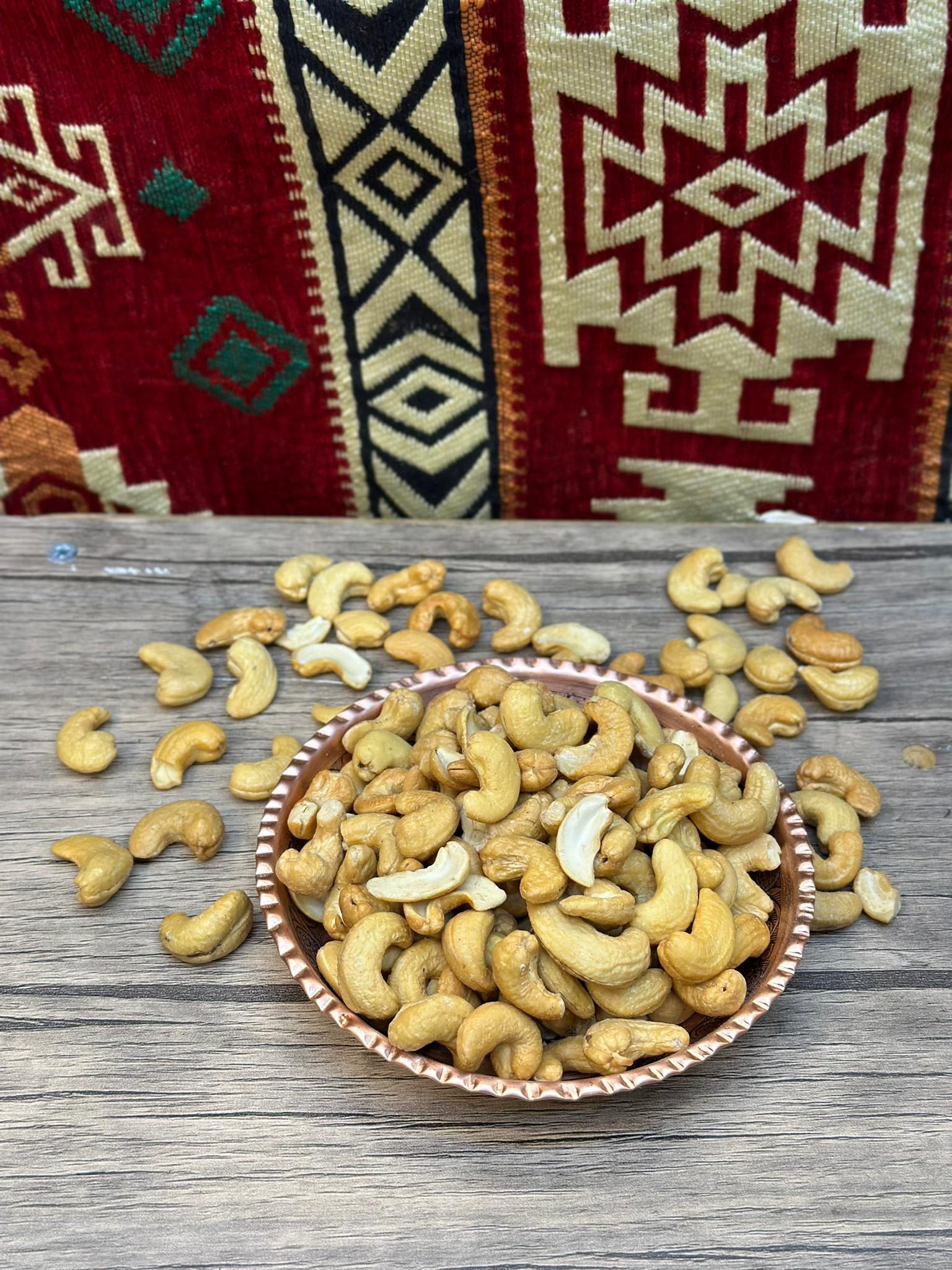 kavrulmuş kaju
